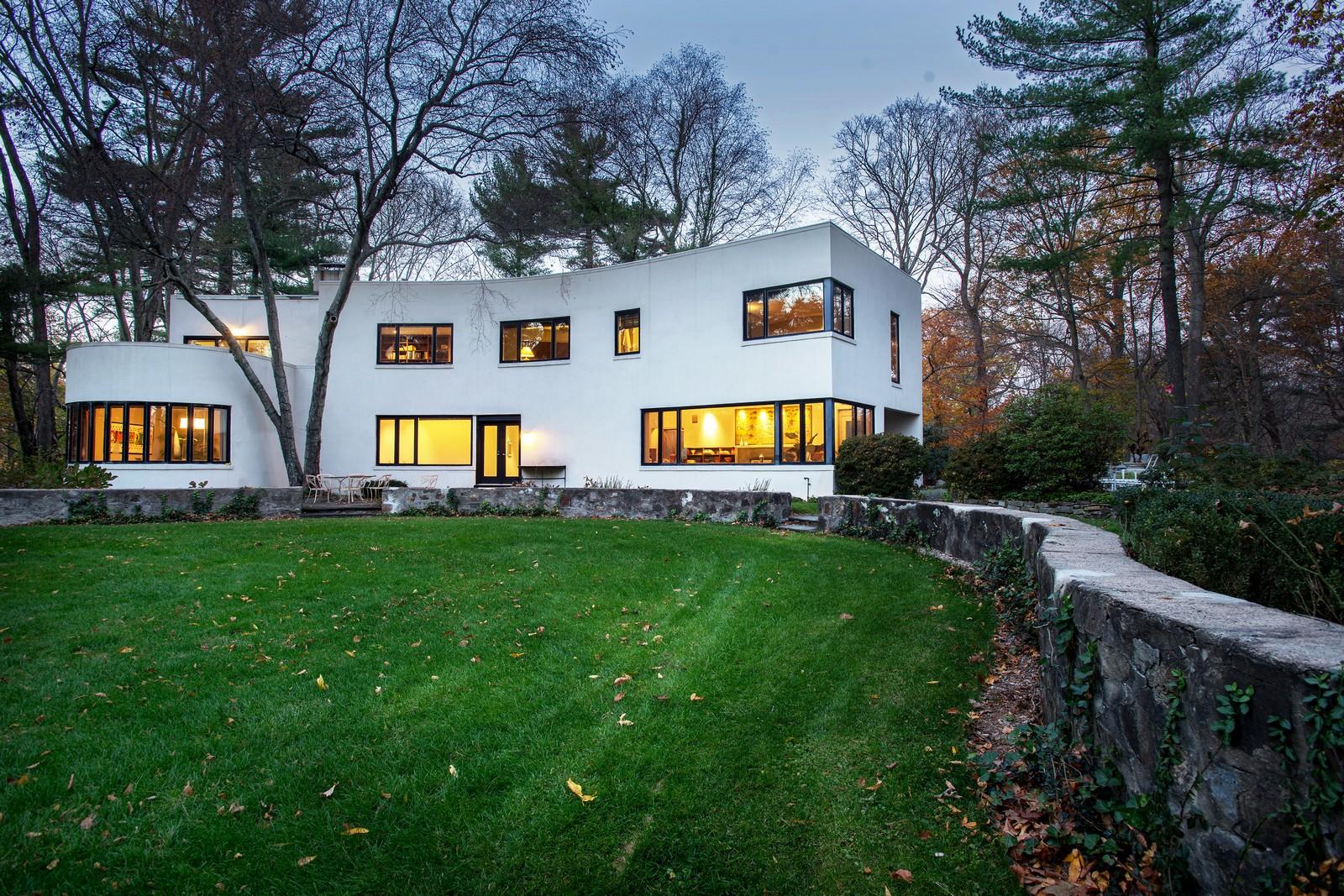 27 Tory Hole Road Darien, CT 06820 - Photo 4 of 22 Rear Exterior