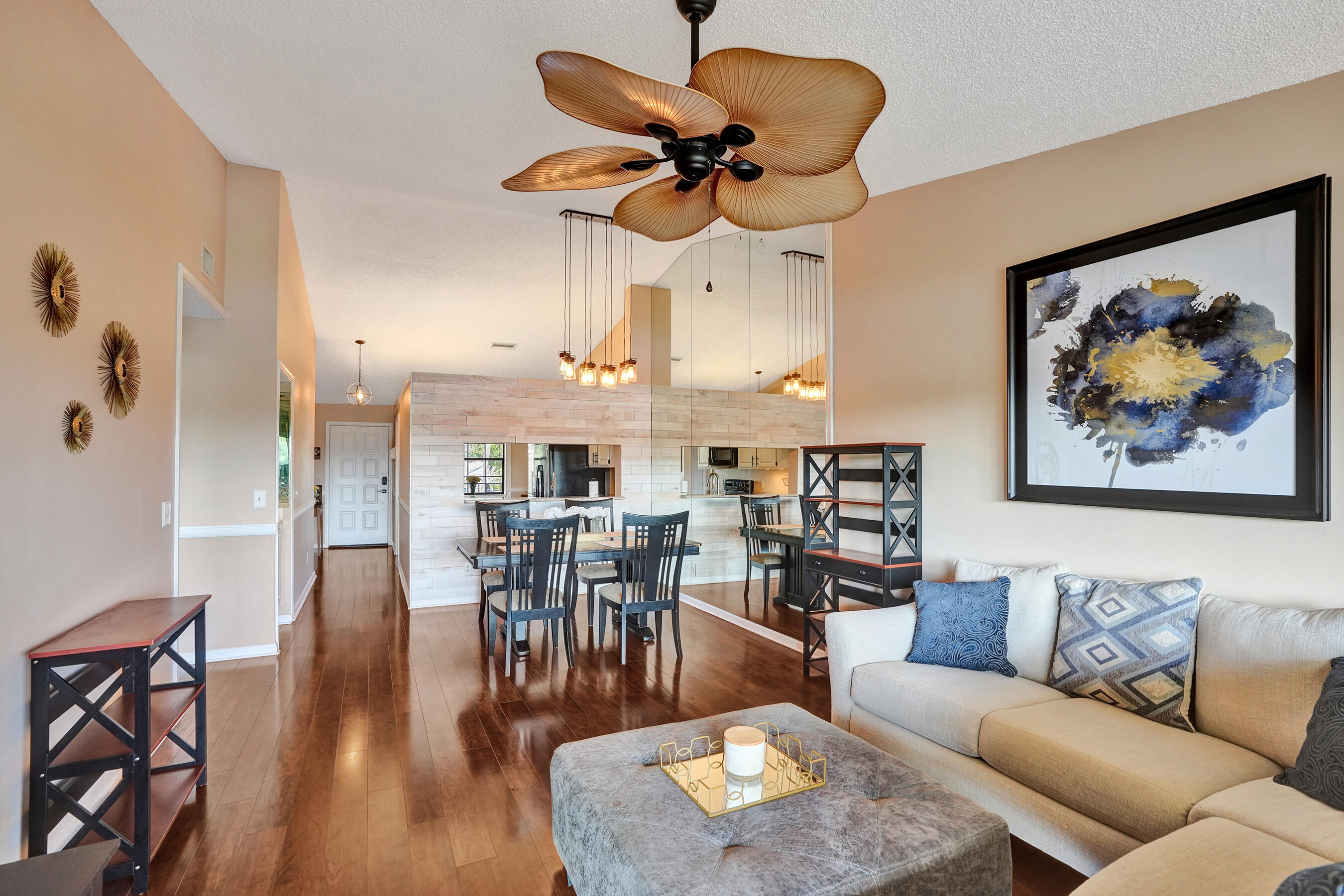 2062 Keystone Drive, Unit F Jupiter, FL 33458 - Photo 13 of 31 14
