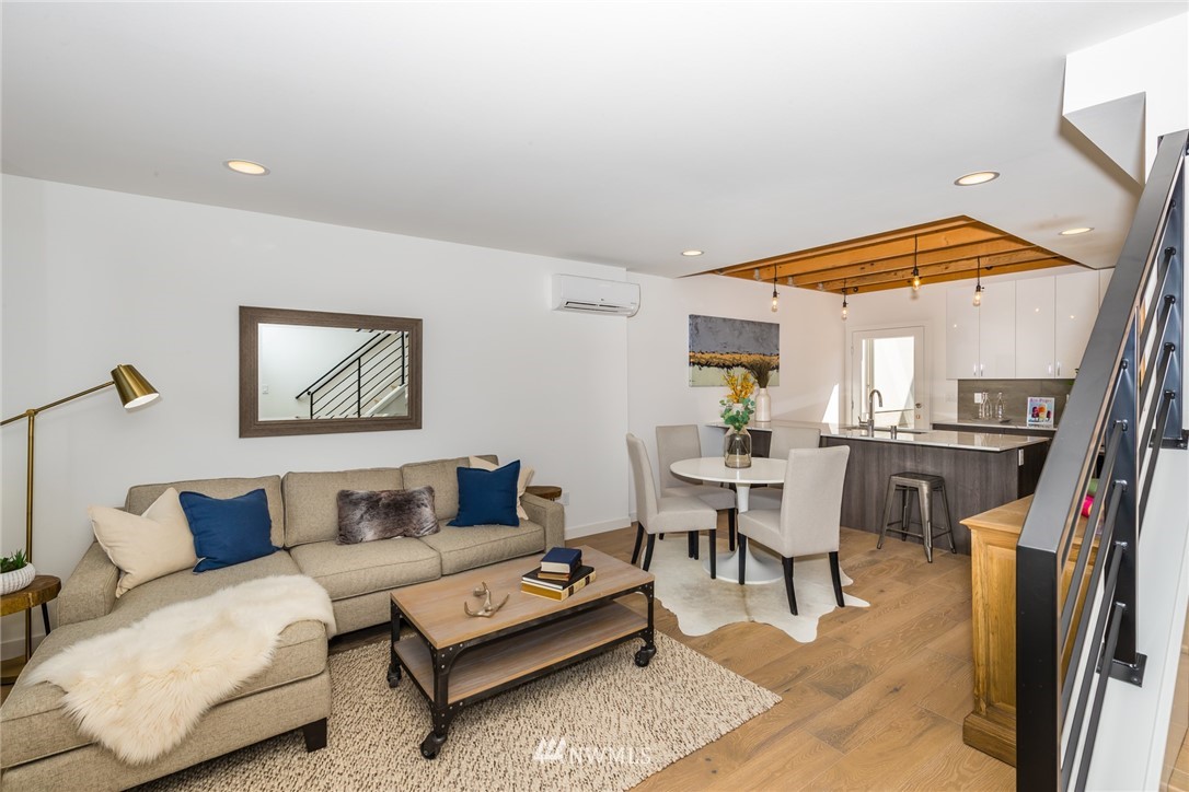 4211 Southwest Frontenac Street Seattle, WA 98136 - Photo 2 of 21 Gallery Image 2
