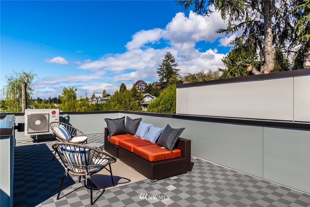 4211 Southwest Frontenac Street Seattle, WA 98136 - Photo 14 of 21 Gallery Image 14