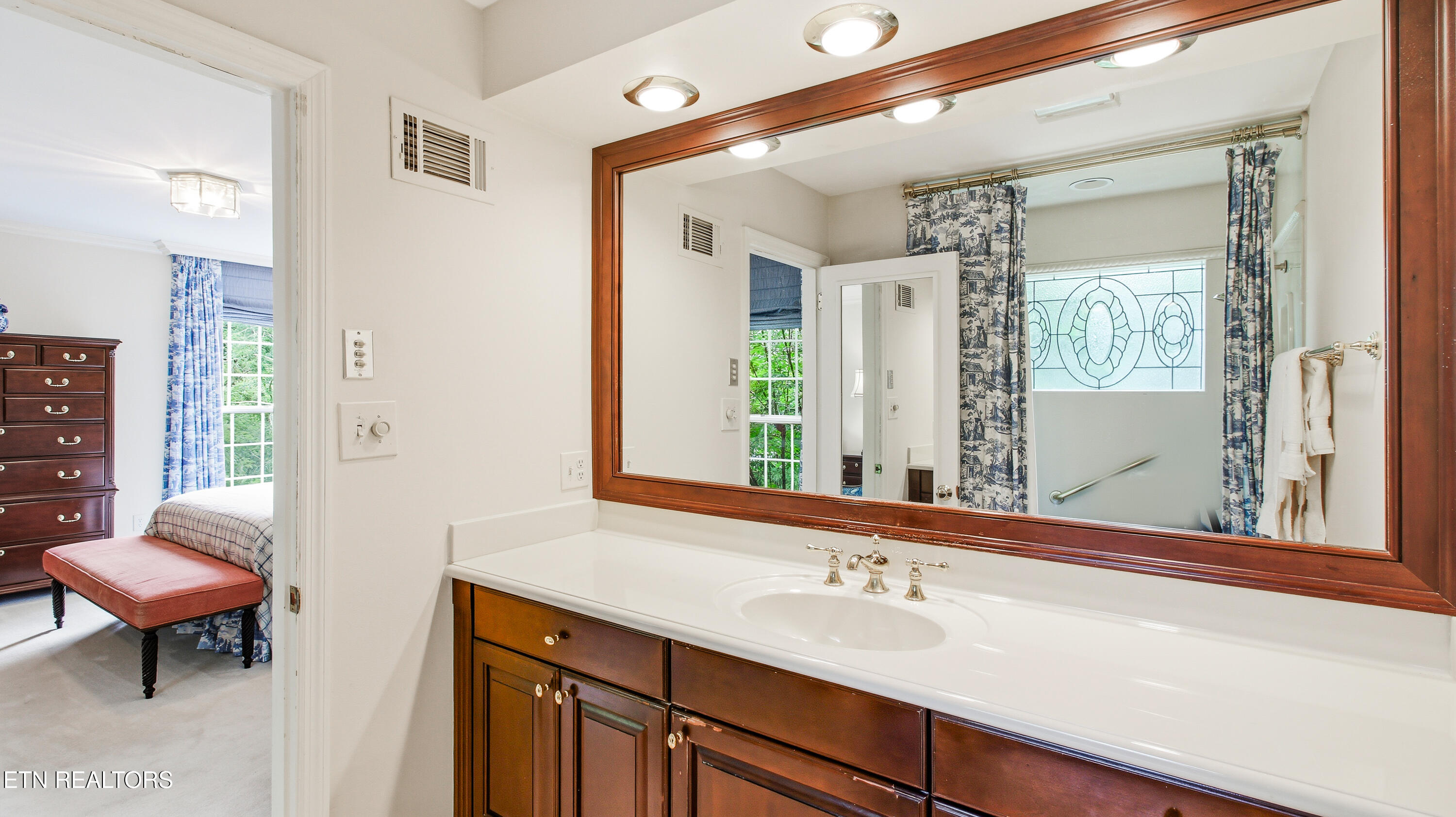 725 Kempton Road Knoxville, TN 37909 - Photo 20 of 55 kempton-21