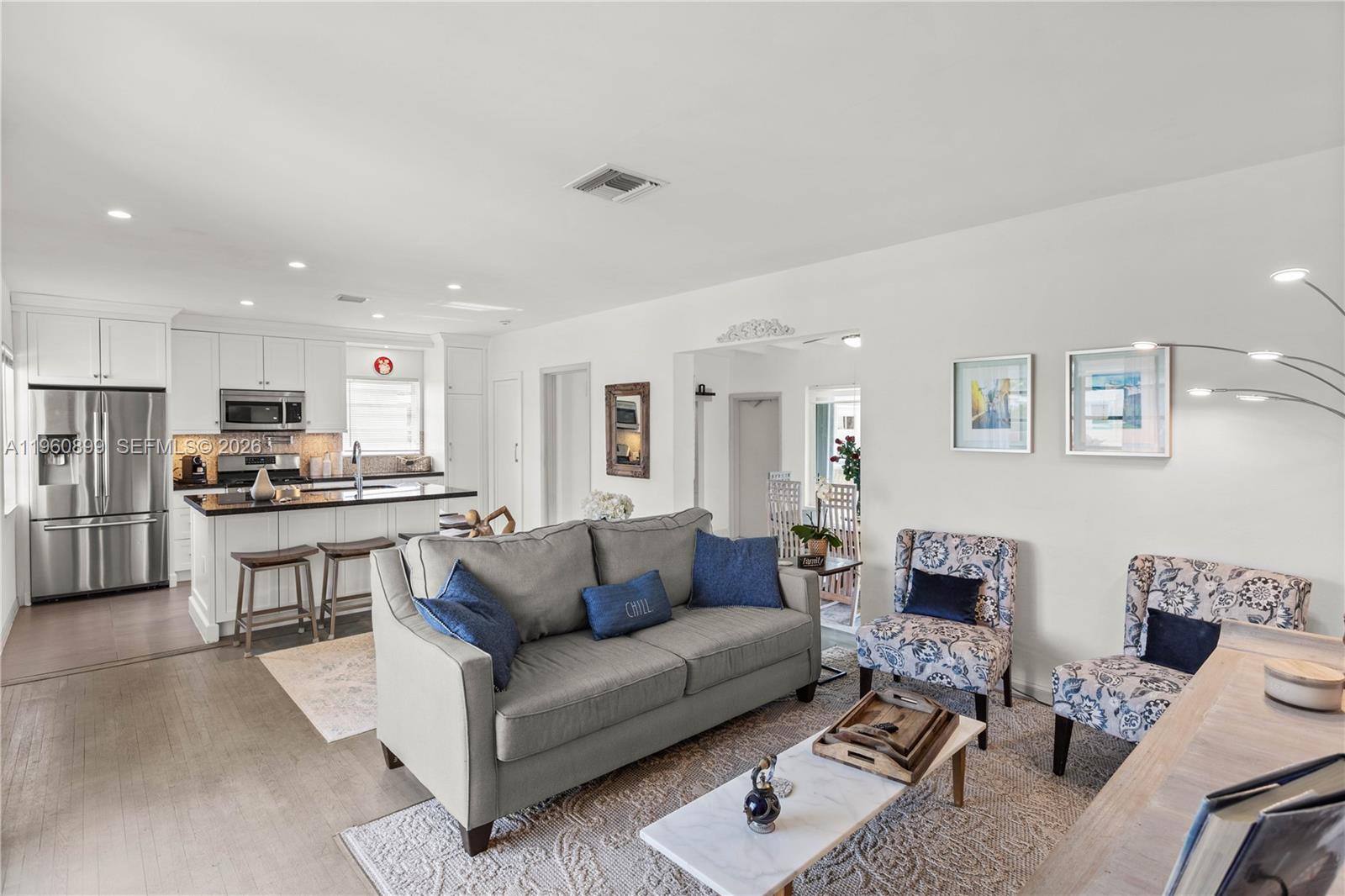 8461 Southwest 33rd Terrace Miami, FL 33155 - Photo 13 of 30