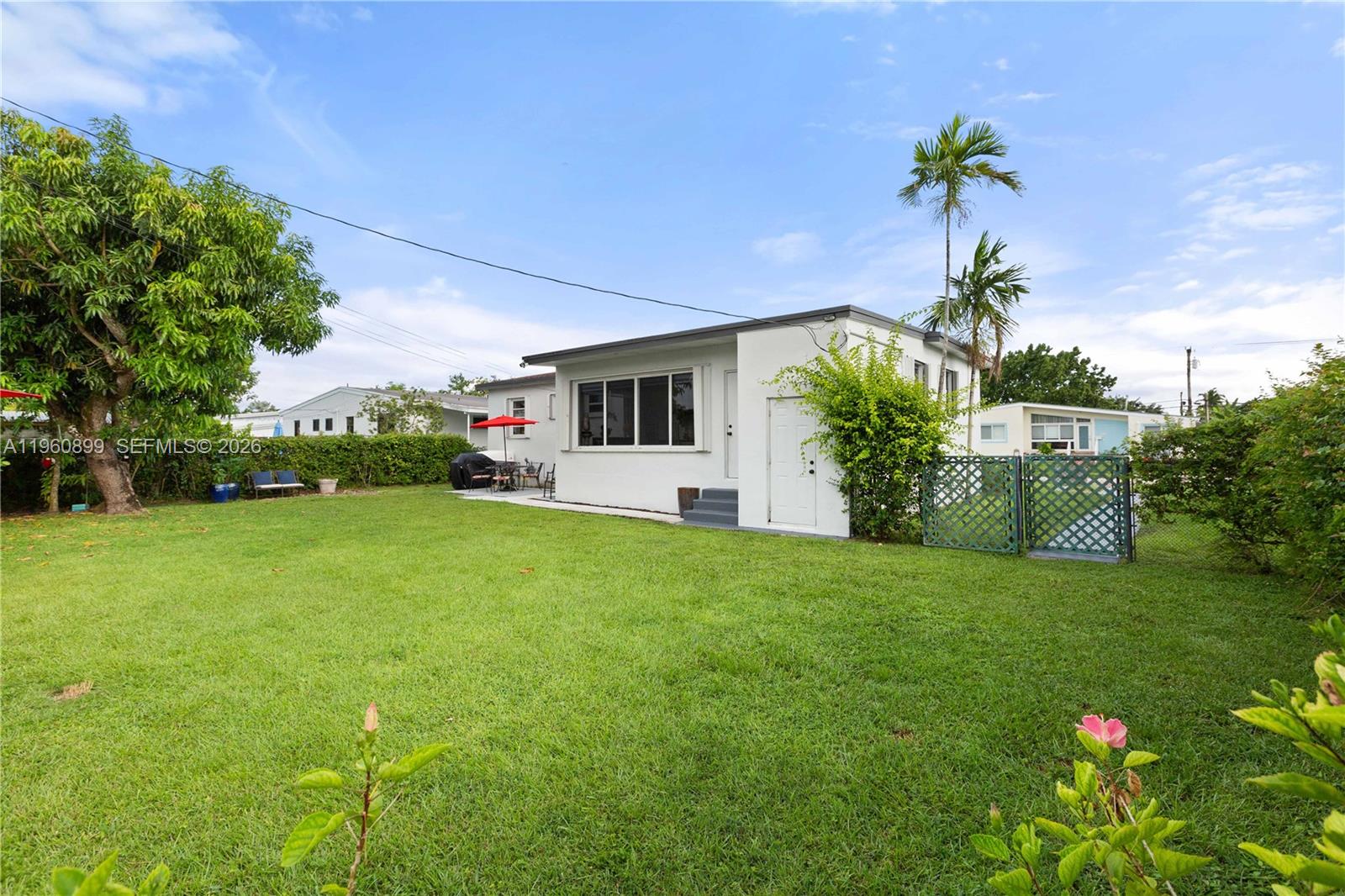 8461 Southwest 33rd Terrace Miami, FL 33155 - Photo 26 of 30