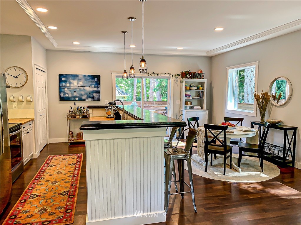 304 Boundary Bay Road Point Roberts, WA 98281 - Photo 12 of 34