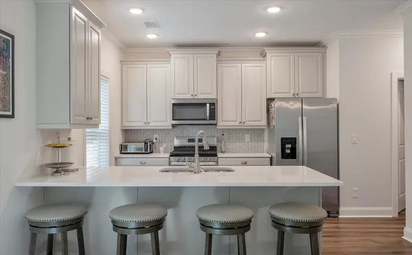 $3,200 | 1418 Widows Court, Johns Island, SC 29455