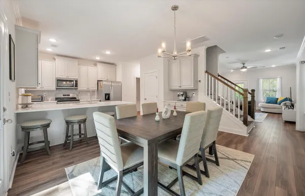 $3,200 | 1418 Widows Court, Johns Island, SC 29455