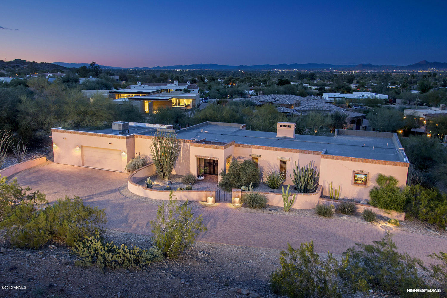 6331 East Quartz Mountain Road Paradise Valley, AZ 85253 - Photo 1 of 19 HRM1332web