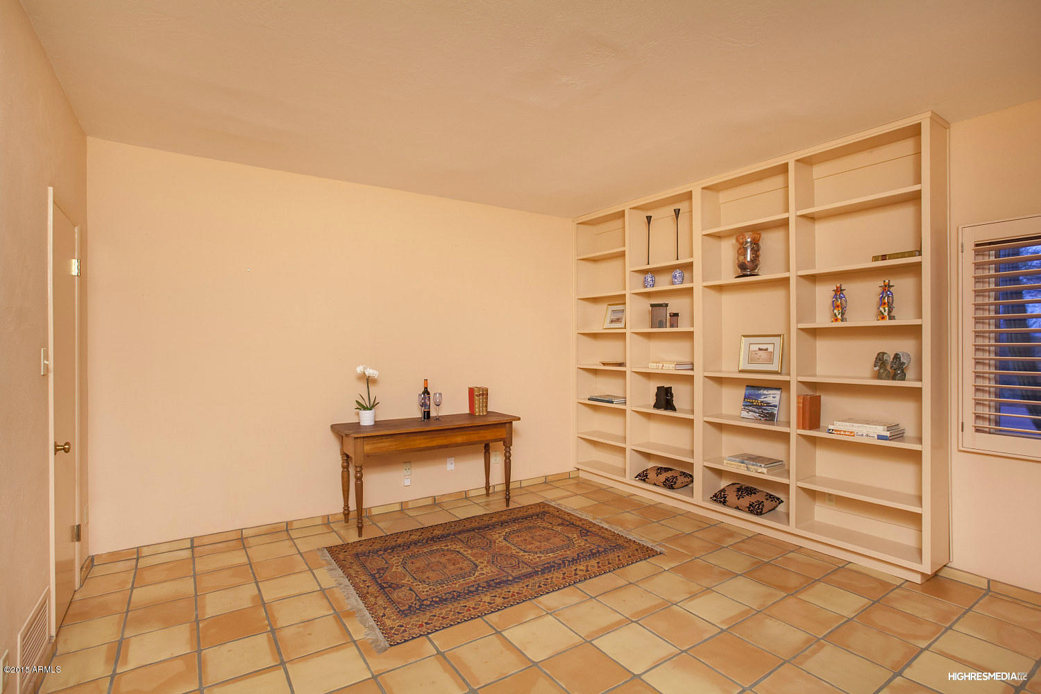 6331 East Quartz Mountain Road Paradise Valley, AZ 85253 - Photo 10 of 19 Charming office or 3rd Bedroom w Views