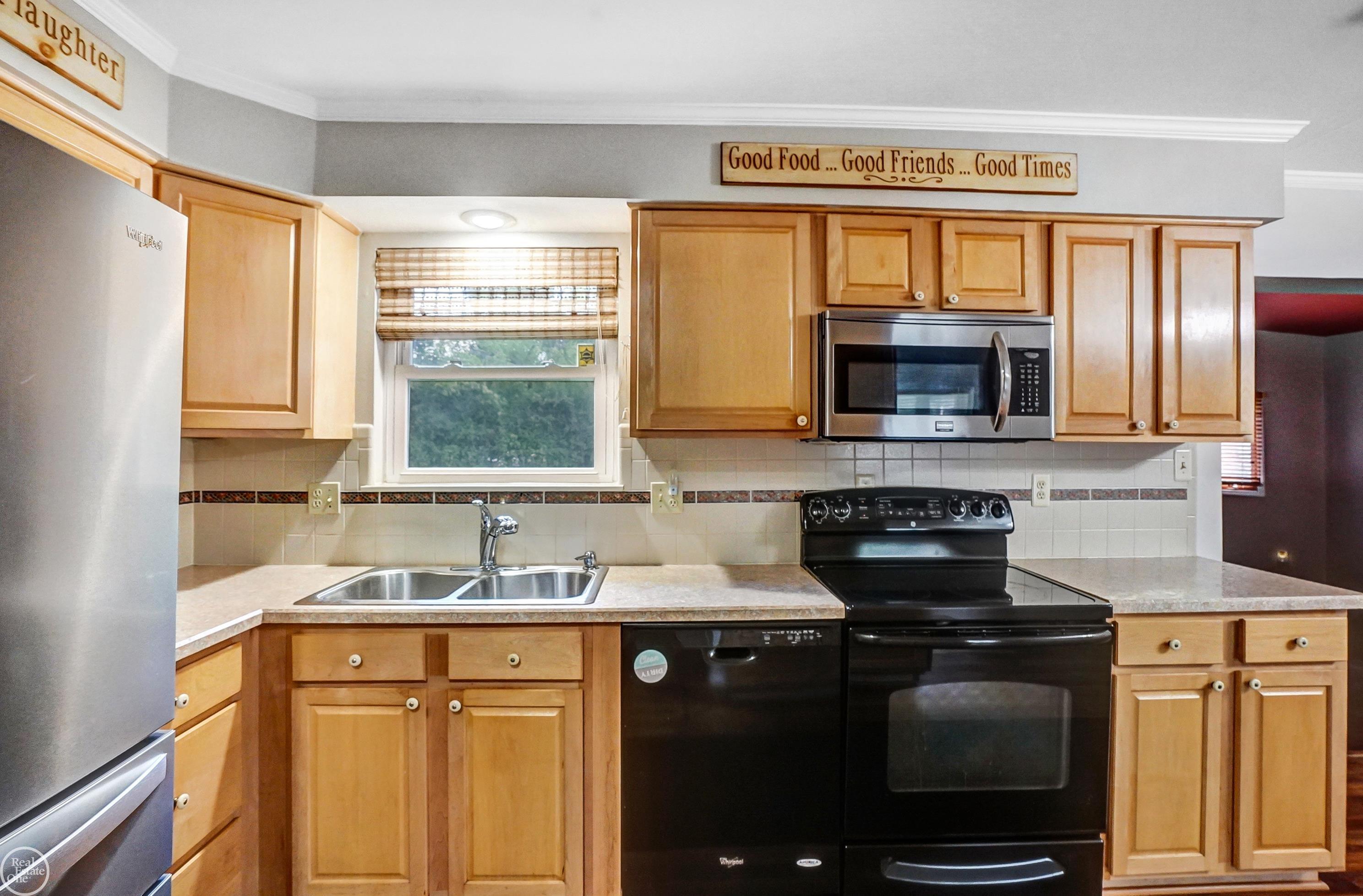 31701 West 13 Mile Road Farmington Hills, MI 48334 - Photo 18 of 29
