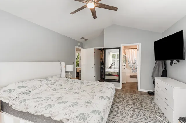 $425,000 | 6032 South Lake Shore Drive, Cary, IL 60013