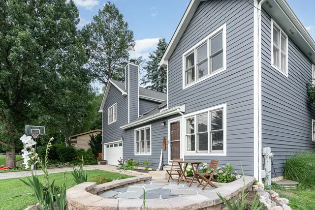 $425,000 | 6032 South Lake Shore Drive, Cary, IL 60013