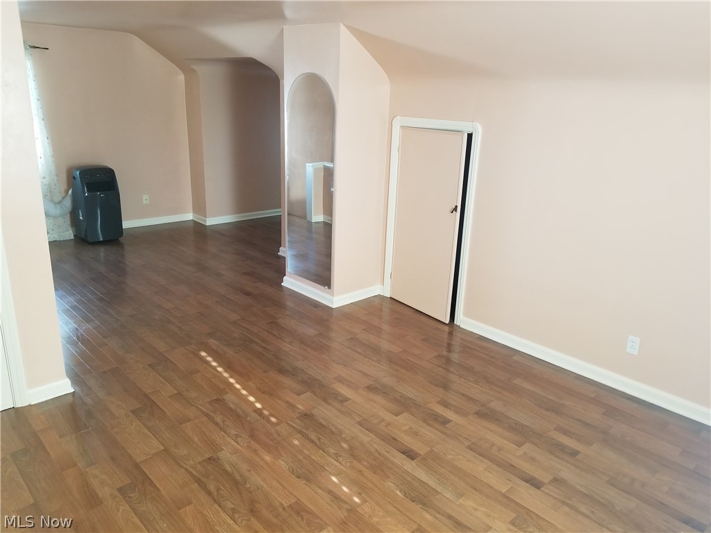 4002 Redfern Road Parma, OH 44134 - Photo 16 of 26 All of this area is very usable space.