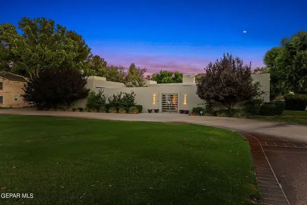 $1,900,500 | 824 Dulcinea Court, El Paso, TX 79922