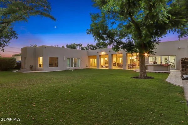 $1,900,500 | 824 Dulcinea Court, El Paso, TX 79922