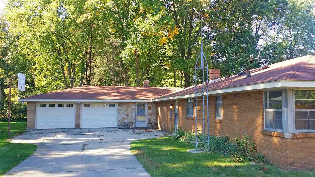 11100 Edison Road Osceola, IN 46561 - Photo 2 of 23 Gallery Image 2