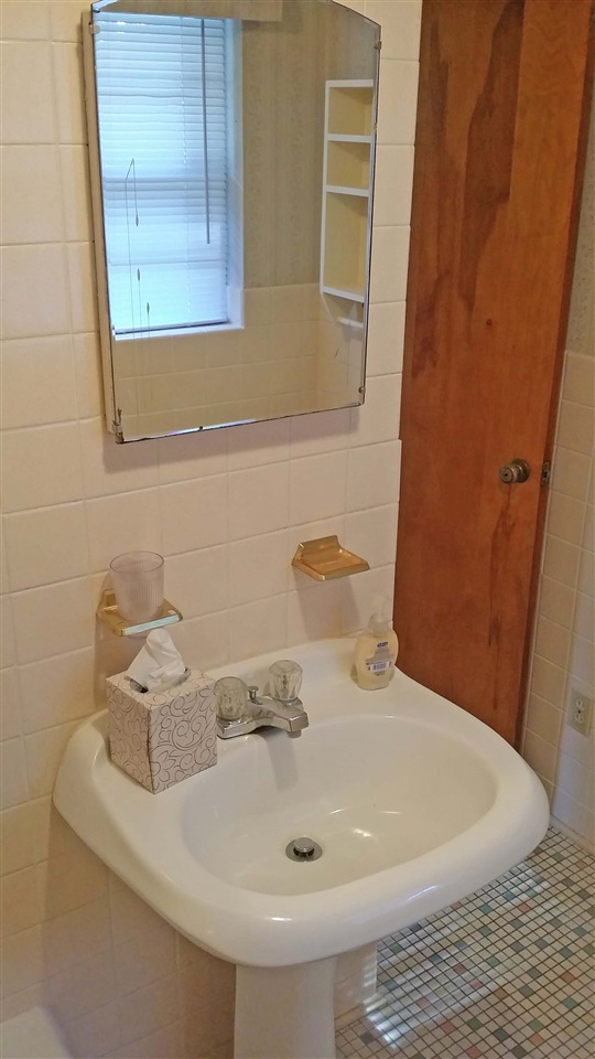 11100 Edison Road Osceola, IN 46561 - Photo 19 of 23 Gallery Image 19