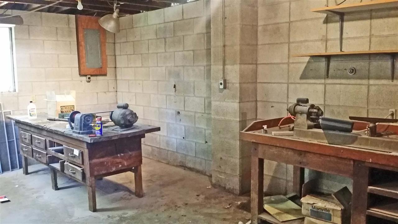 11100 Edison Road Osceola, IN 46561 - Photo 23 of 23 Gallery Image 23
