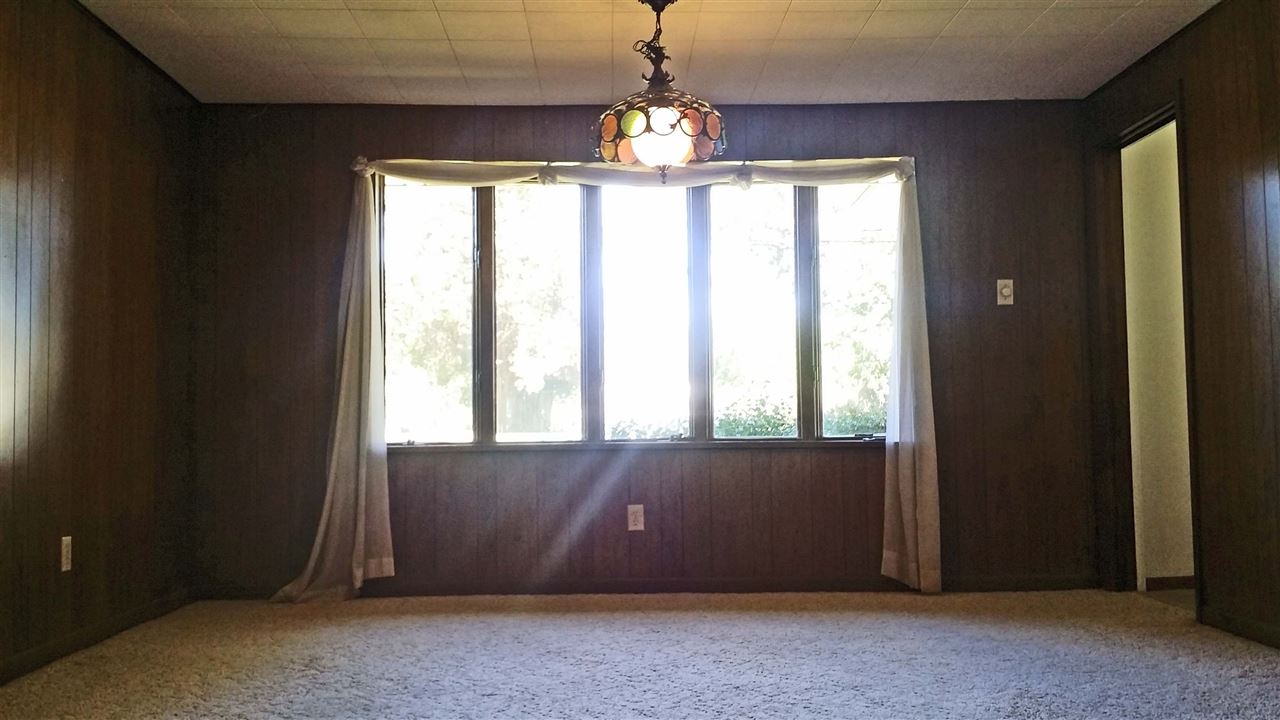 11100 Edison Road Osceola, IN 46561 - Photo 7 of 23 Gallery Image 7