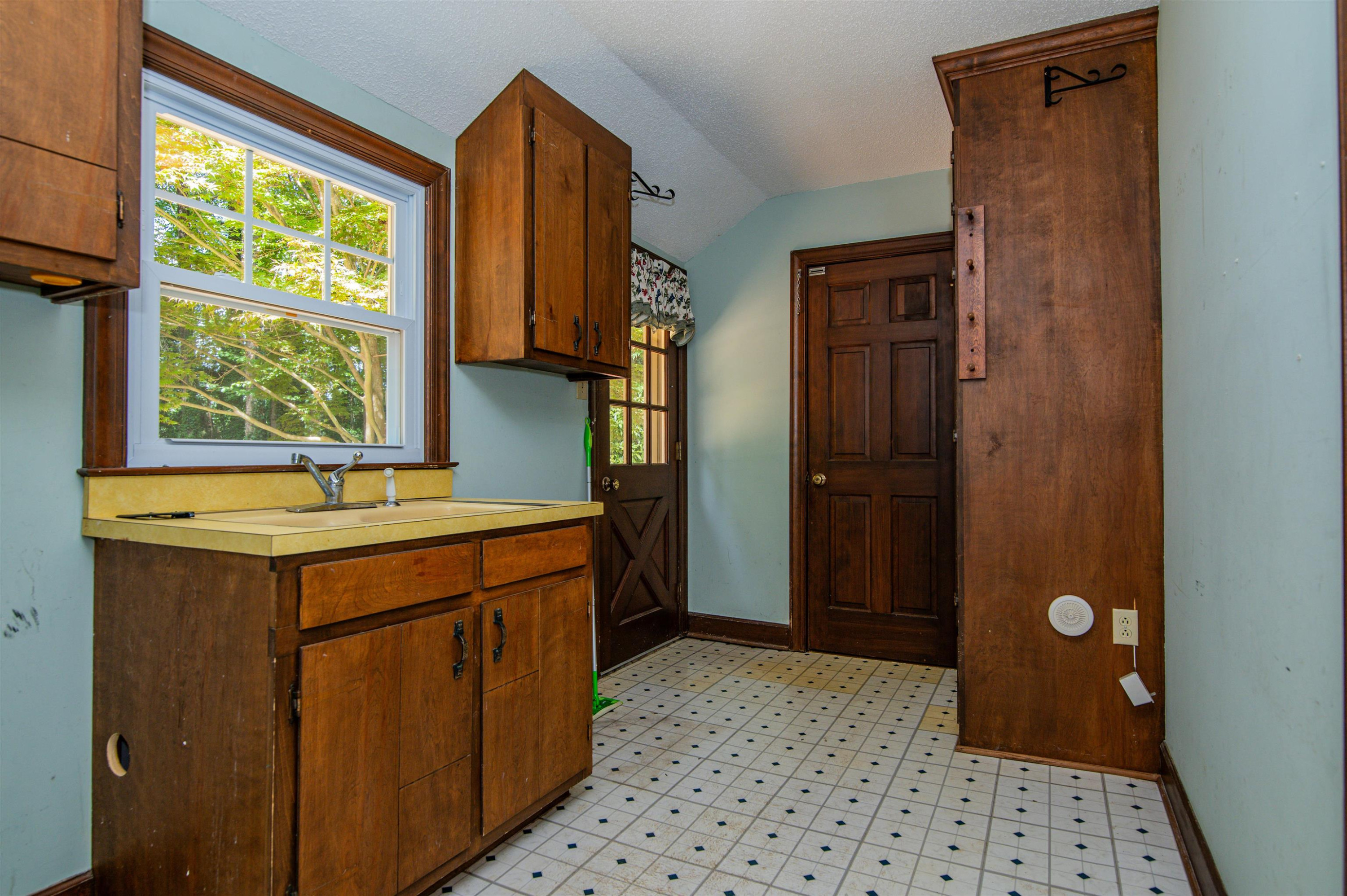 156 Cheatham Mabry Road Henderson, NC 27537 - Photo 32 of 43 Photo 32