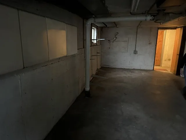 $165,000 | 5343 North Francisco Avenue, Unit 2N, Chicago, IL 60625