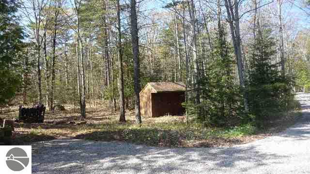 4856 Omena Point Road Omena, MI 49674 - Photo 11 of 24 1734348-10.JPG