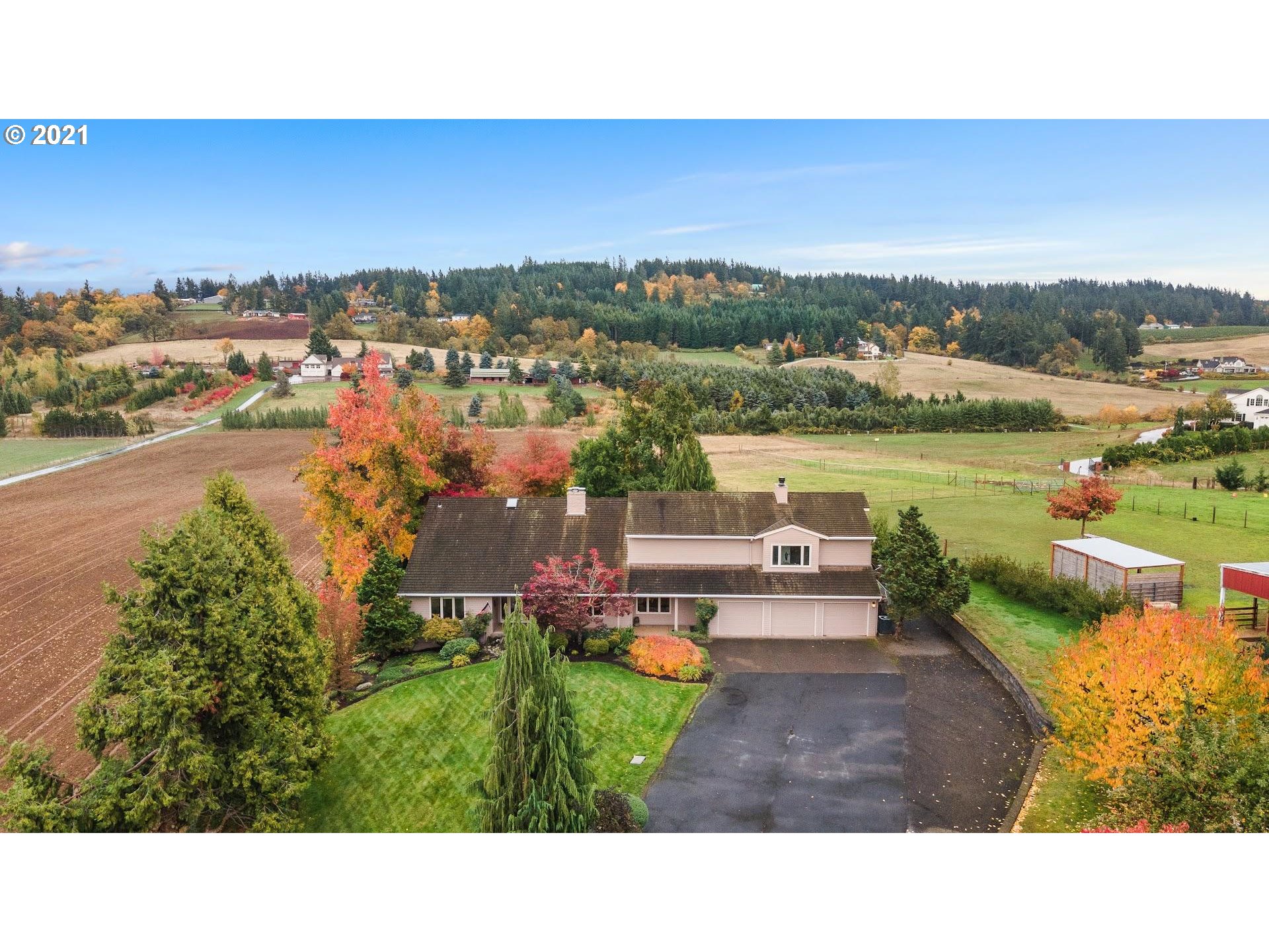 23300 Southwest Newland Road Wilsonville, OR 97070 - Photo 2 of 32 Gallery Image 2