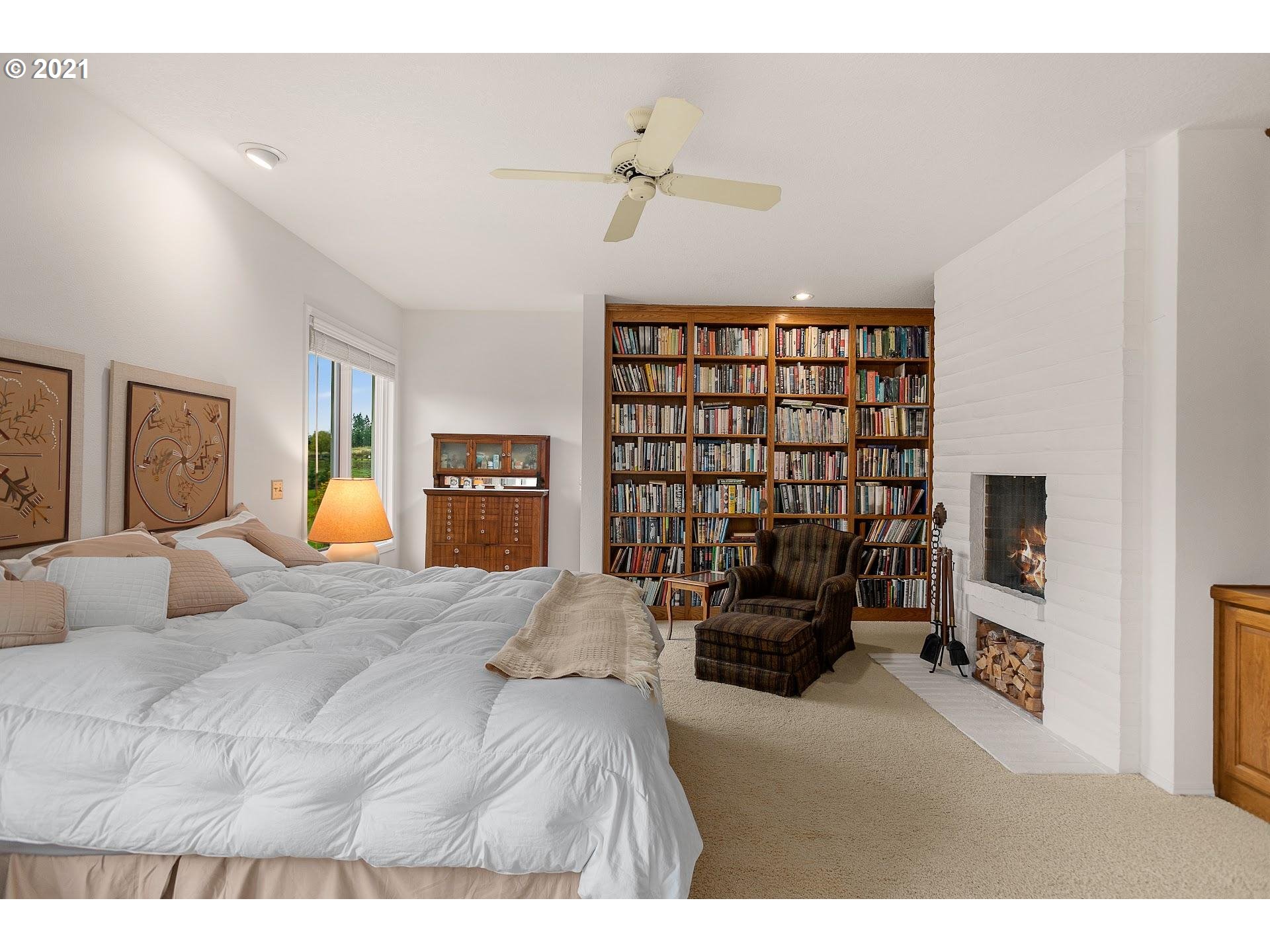 23300 Southwest Newland Road Wilsonville, OR 97070 - Photo 17 of 32 Gallery Image 17
