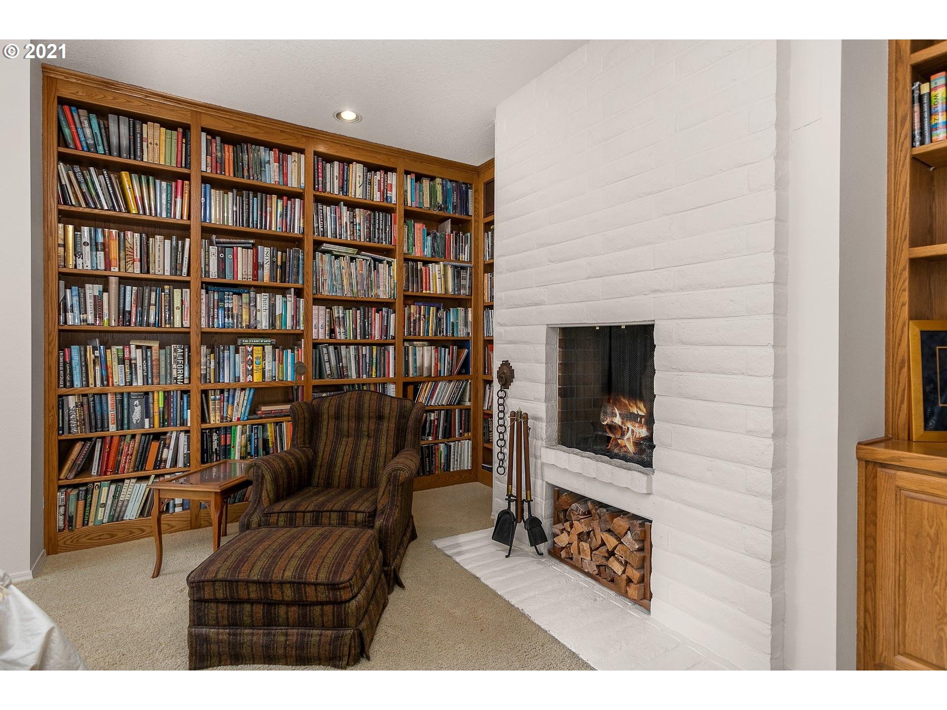23300 Southwest Newland Road Wilsonville, OR 97070 - Photo 18 of 32 Gallery Image 18