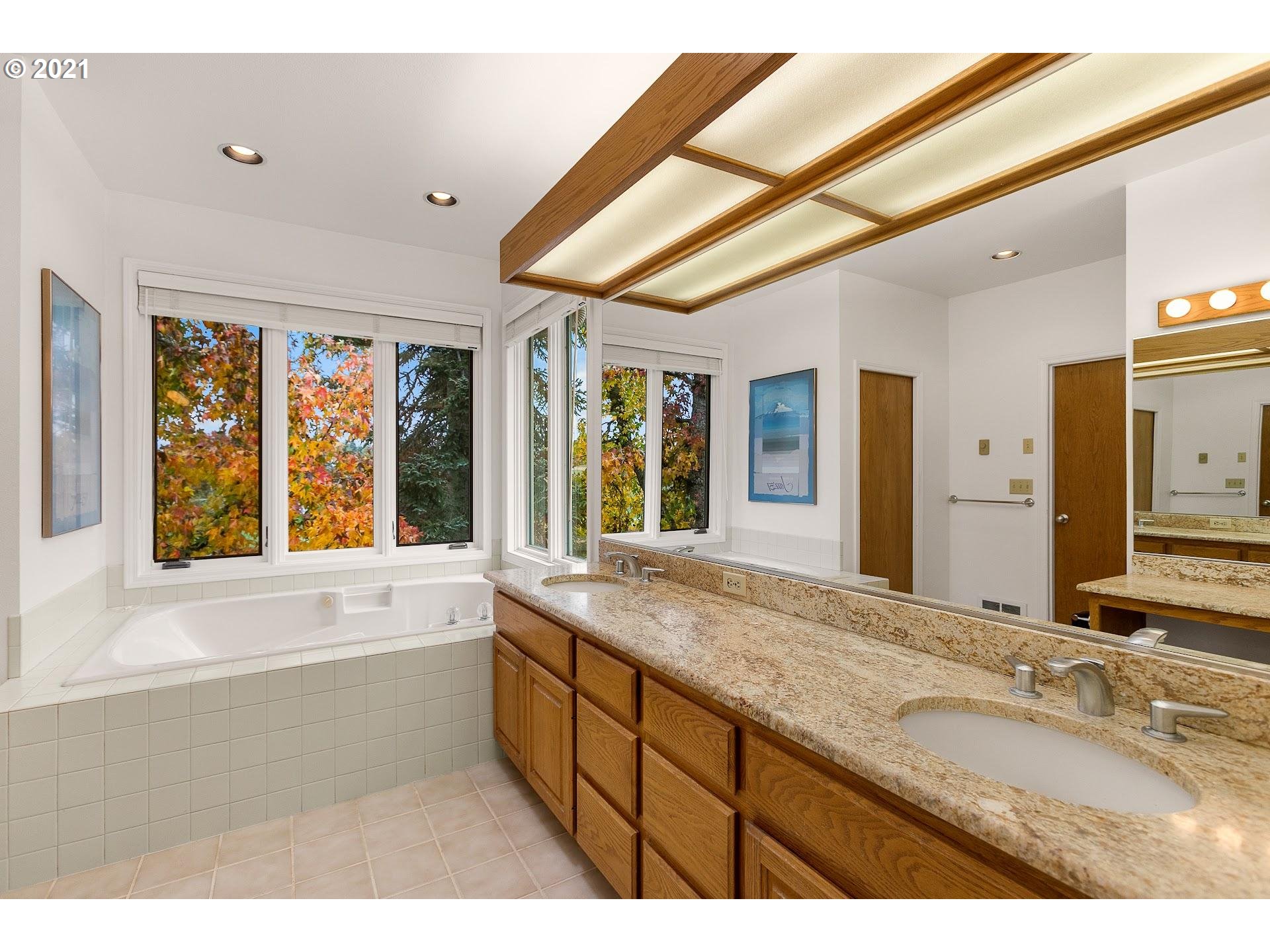 23300 Southwest Newland Road Wilsonville, OR 97070 - Photo 21 of 32 Gallery Image 21