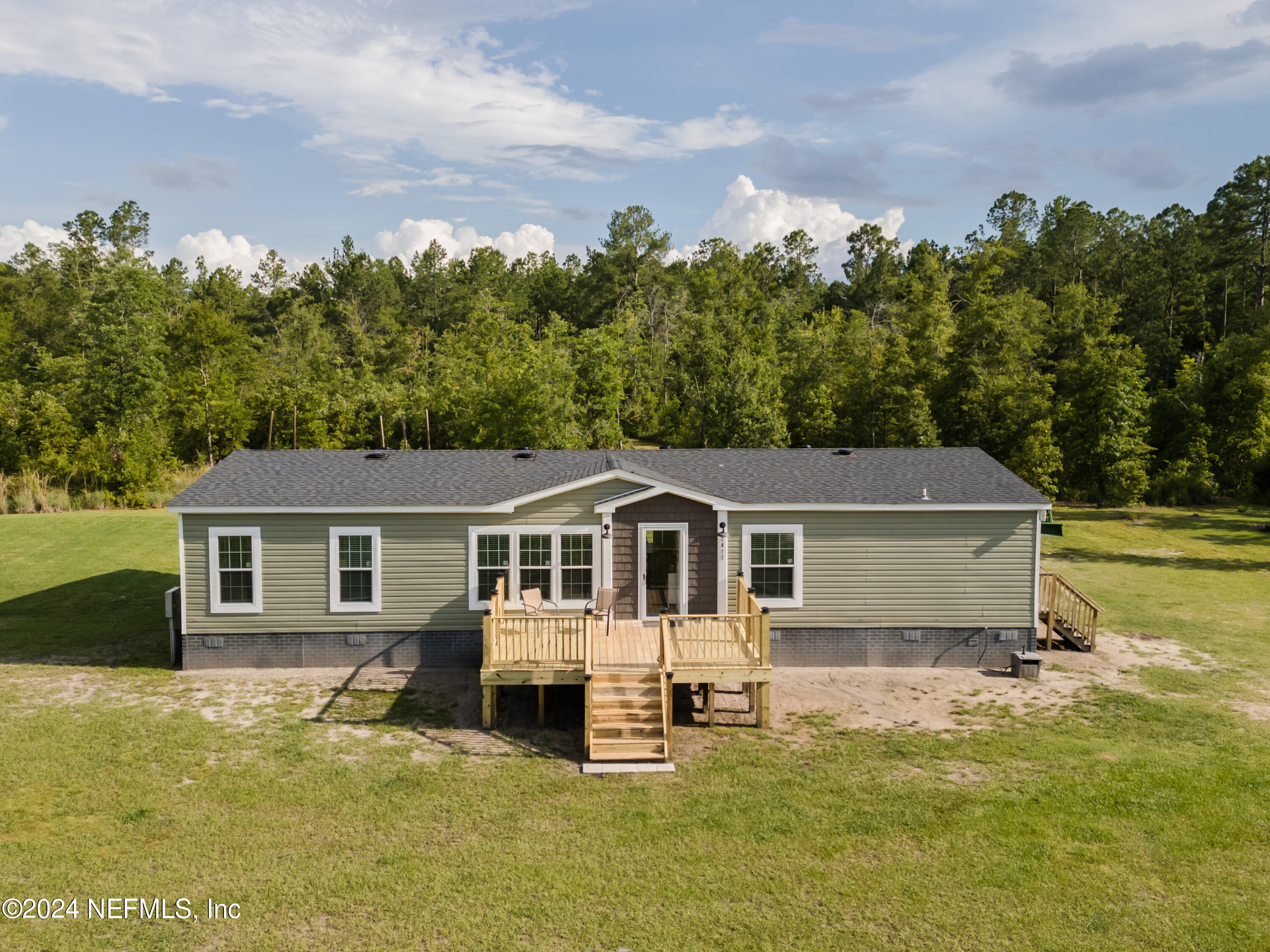 5877 Trawick Road Keystone Heights, FL 32656 - Photo 2 of 38 DJI_0021