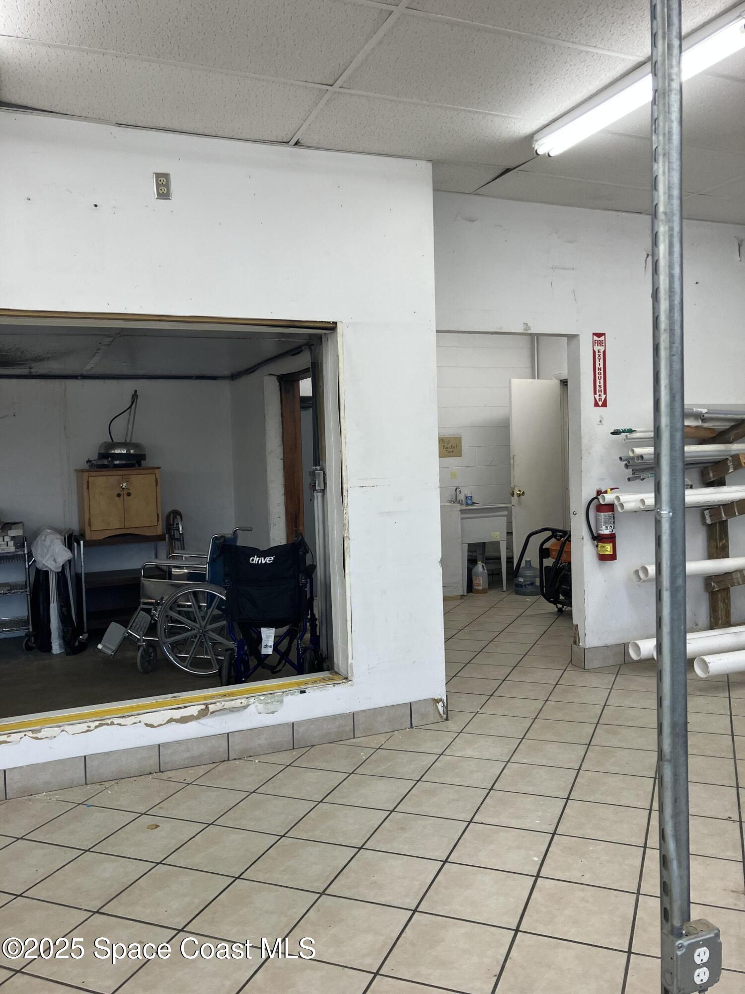 3250 U.S. Rte 1 Mims, FL 32754 - Photo 3 of 14 IMG_6646 (1)