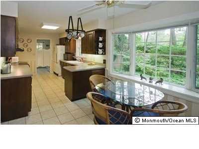653 Valley Road Brielle, NJ 08730 - Photo 8 of 21 Additional Photo
