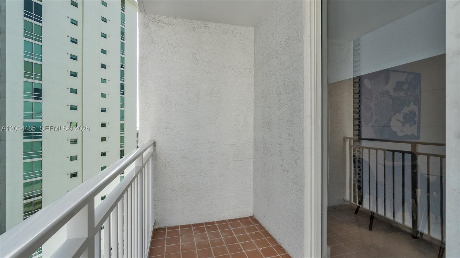 185 Southeast 14th Terrace, Unit 1801 Miami, FL 33131 - Photo 15 of 17