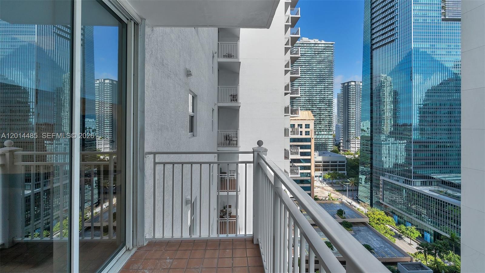 185 Southeast 14th Terrace, Unit 1801 Miami, FL 33131 - Photo 17 of 17