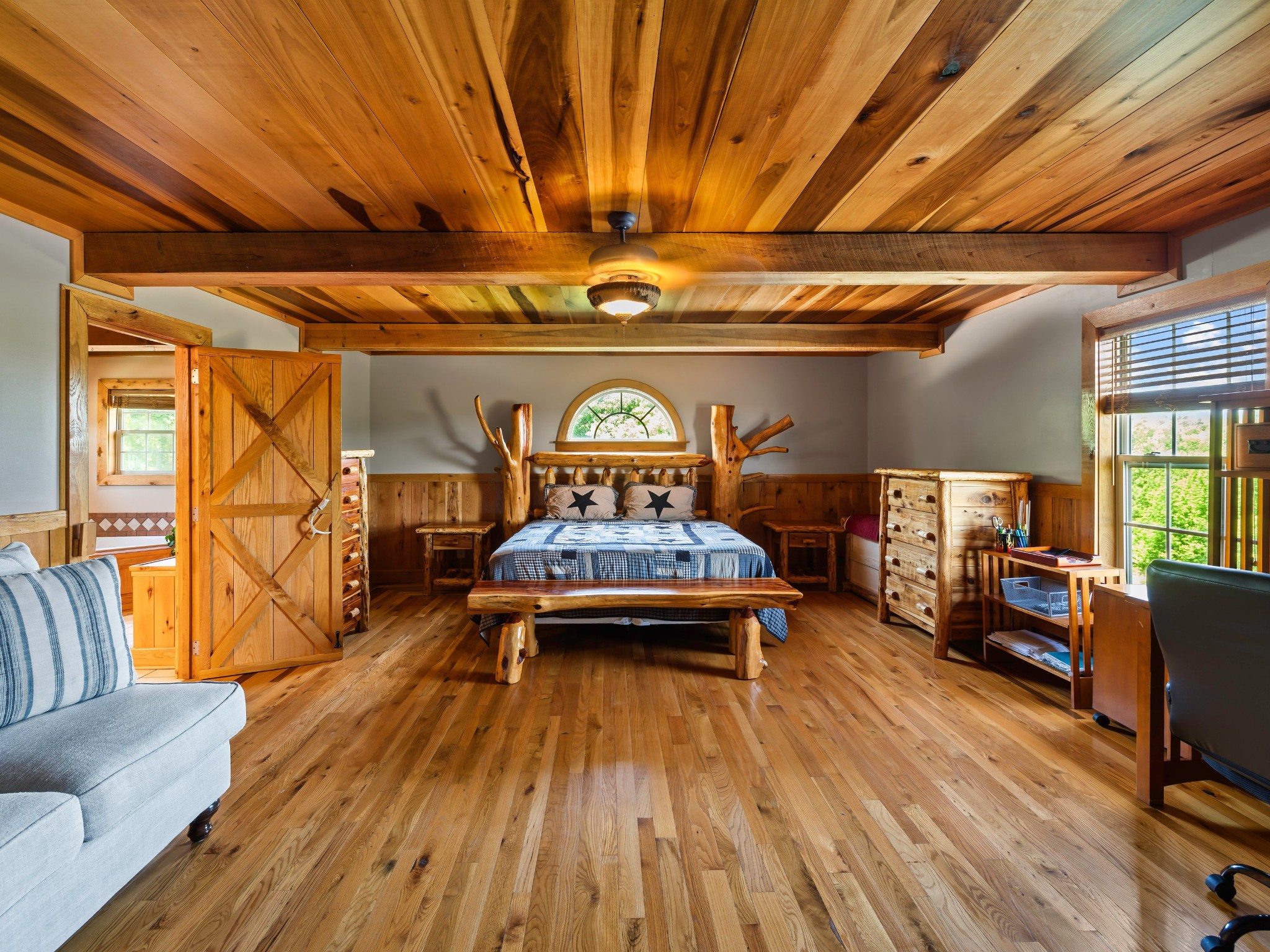 375 Good Hope Road Leoma, TN 38468 - Photo 15 of 23 a living room with furniture and a chandelier