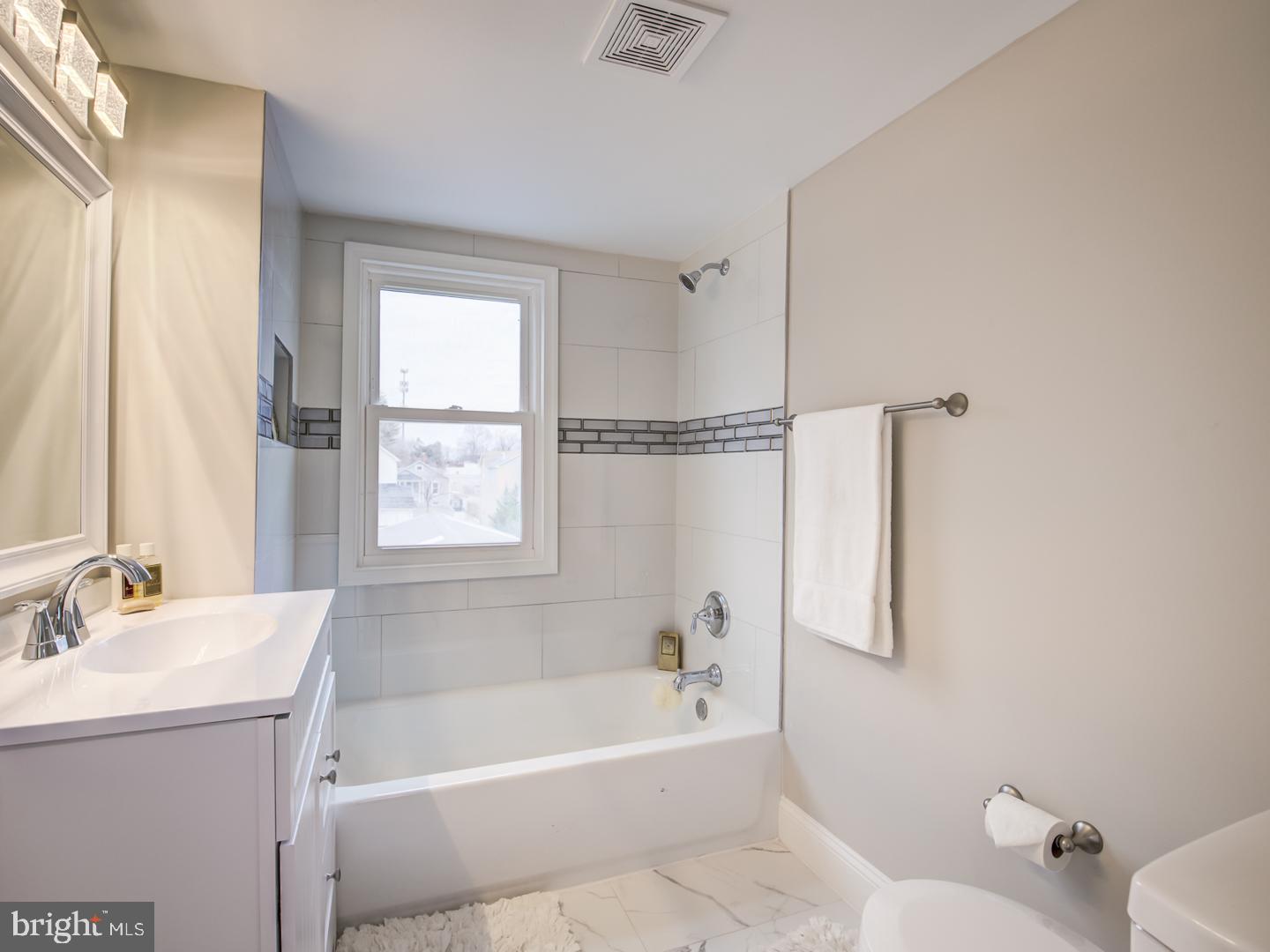 3703 35th Street Mount Rainier, MD 20712 - Photo 19 of 44