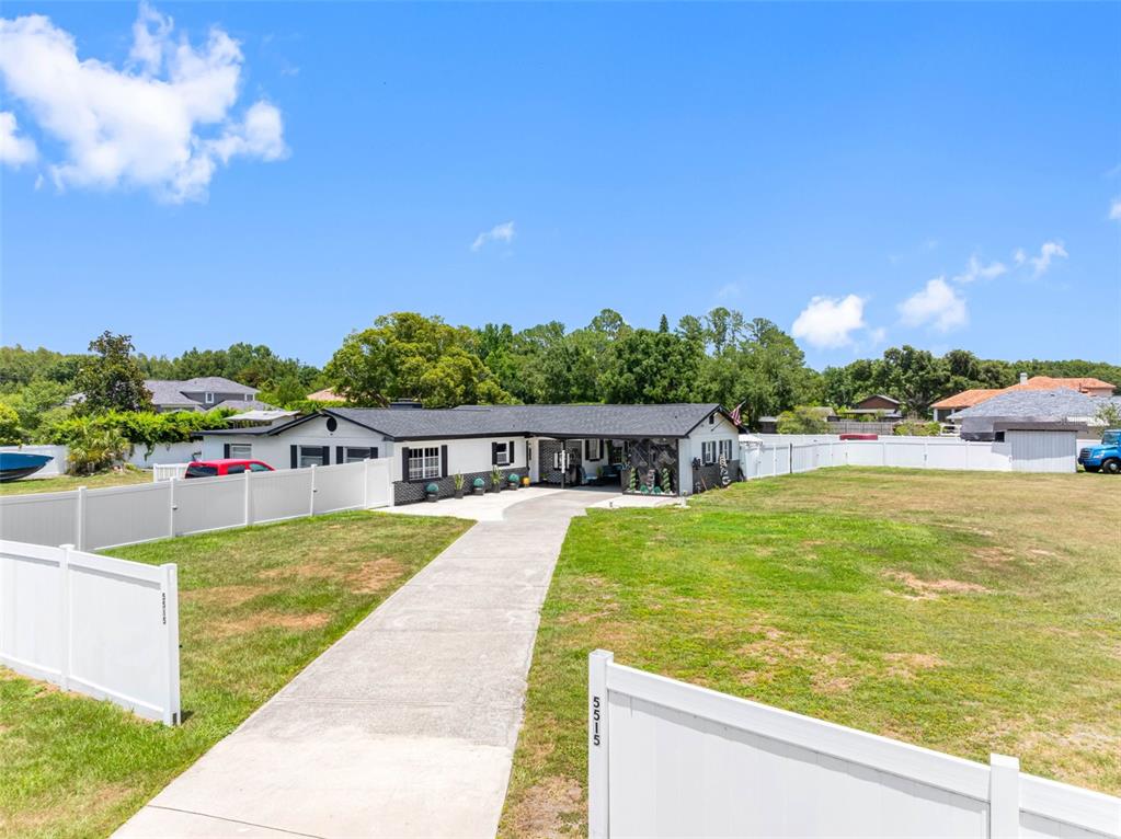 5515 Lake Le Clare Road Lutz, FL 33558 - Photo 52 of 59