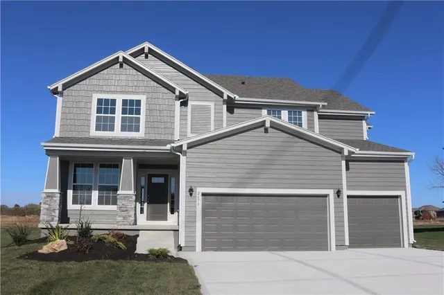 $644,950 | 2695 West Park Street, Olathe, KS 66061