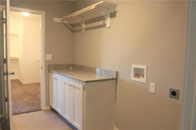 $644,950 | 2695 West Park Street, Olathe, KS 66061