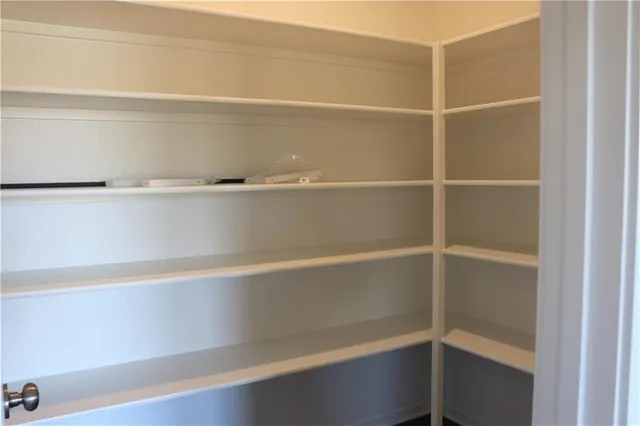 $644,950 | 2695 West Park Street, Olathe, KS 66061