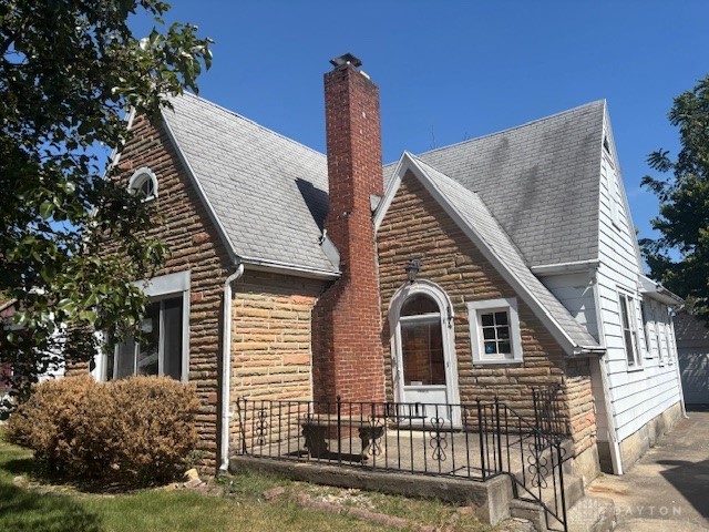 144 Fer Don Road Dayton, OH 45405 - Photo 1 of 15