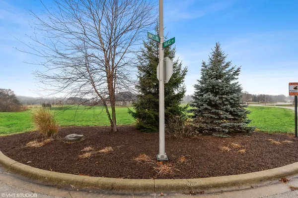 $285,000 | 18345 South Pineprairie Drive, Mokena, IL 60448