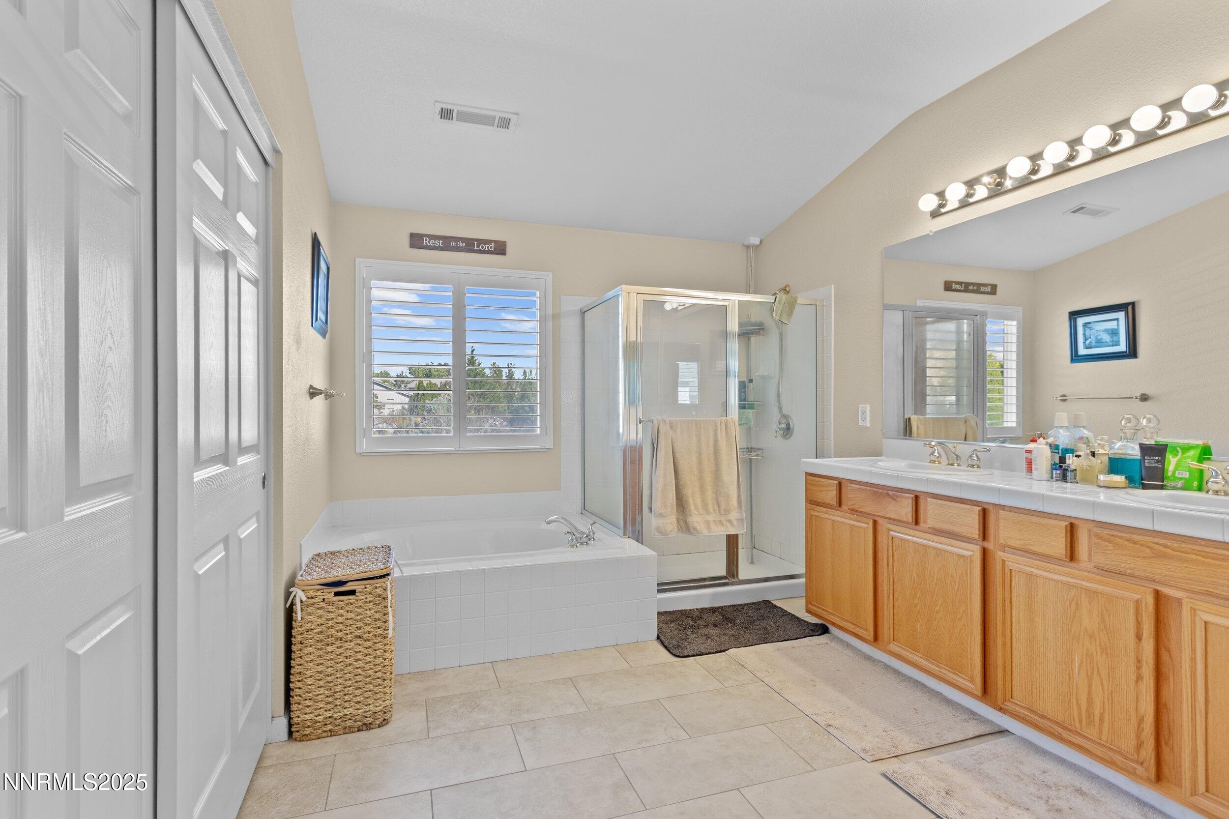 4370 Great Falls Loop Reno, NV 89511 - Photo 16 of 28 INT 14 MBA 1