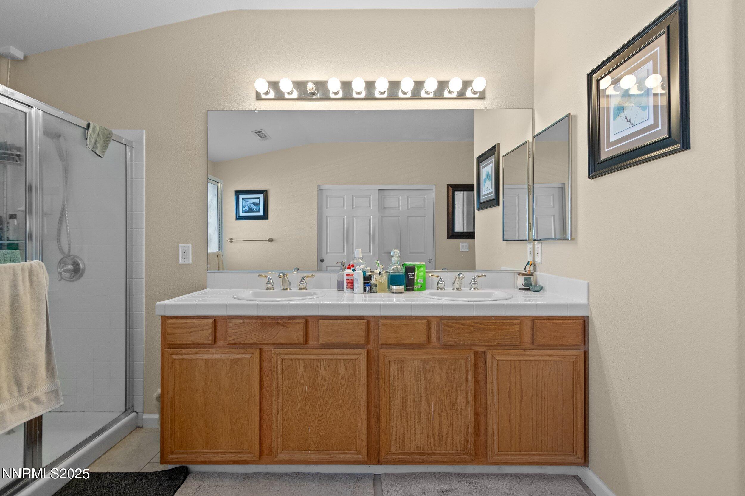 4370 Great Falls Loop Reno, NV 89511 - Photo 20 of 28 INT 15 HB