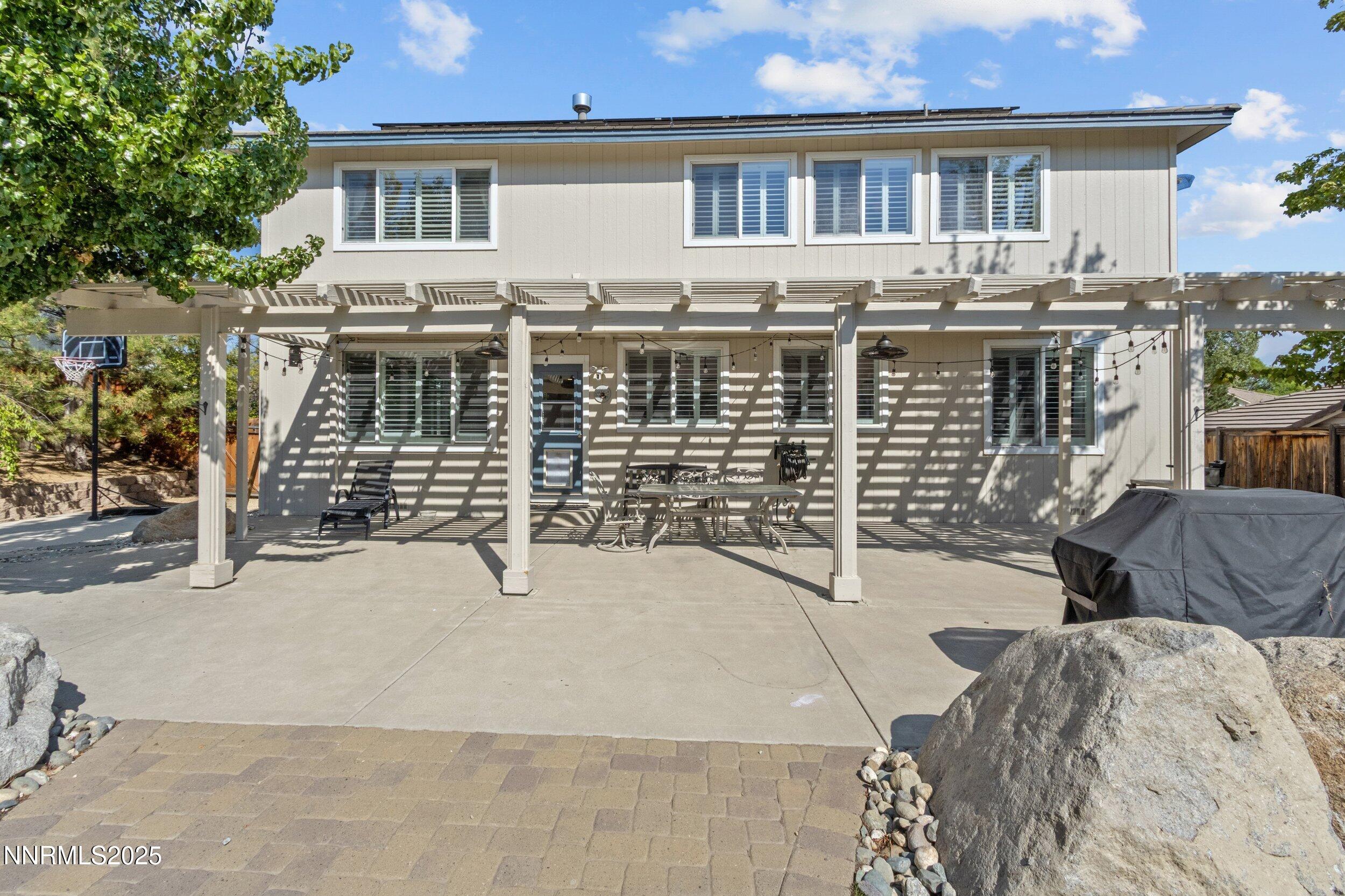 4370 Great Falls Loop Reno, NV 89511 - Photo 24 of 28 EXT 7 Patio straight on