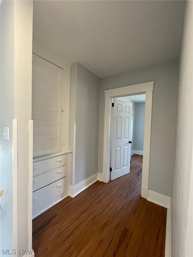 924 Richmond Road Cleveland, OH 44124 - Photo 28 of 34 Corridor with dark hardwood / wood-style flooring