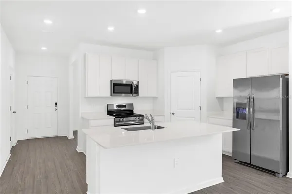 $2,000 | 4721 Southwest 83rd Loop, Ocala, FL 34476