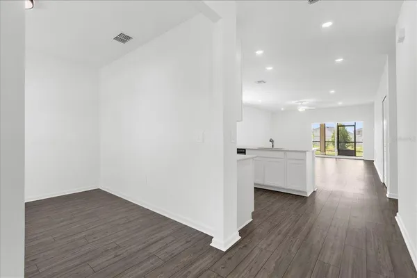 $2,000 | 4721 Southwest 83rd Loop, Ocala, FL 34476