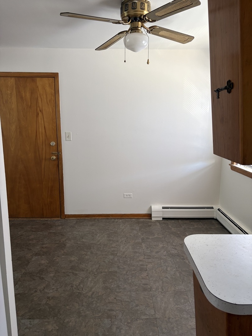 10520 South Austin Avenue, Unit 1W Chicago Ridge, IL 60415 - Photo 9 of 10 Gallery Image 9