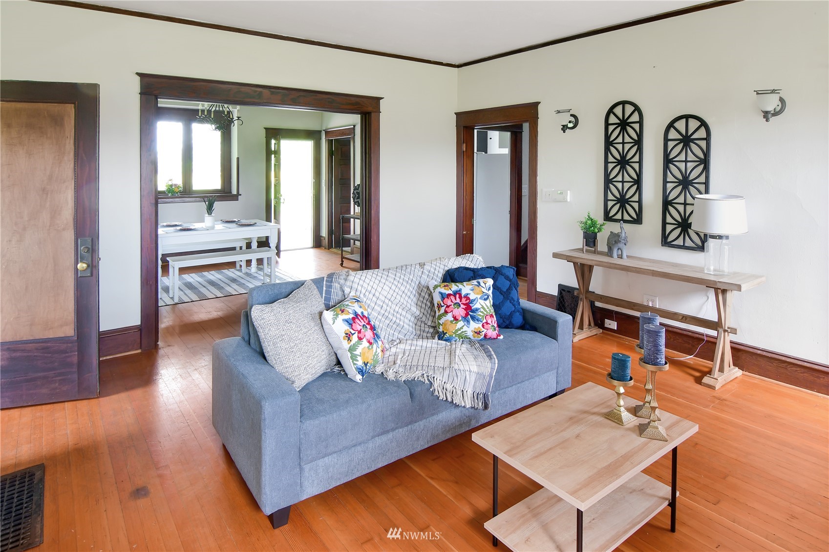 8215 Maltby Road Snohomish, WA 98296 - Photo 8 of 35 a living room with furniture and wooden floor